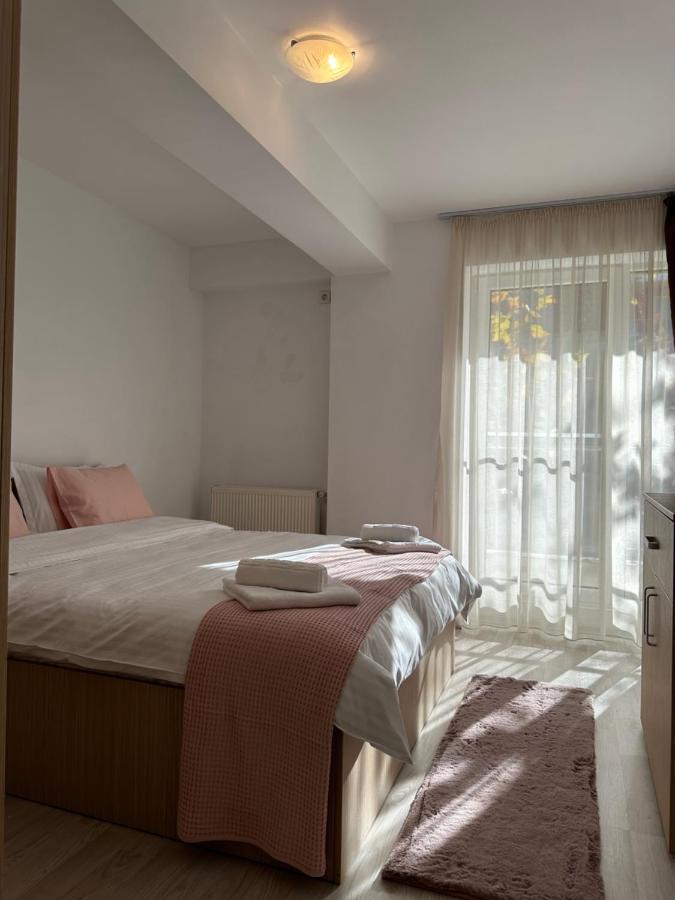 Fly Airport Residences & Therme-Self Check-In Otopeni Bagian luar foto