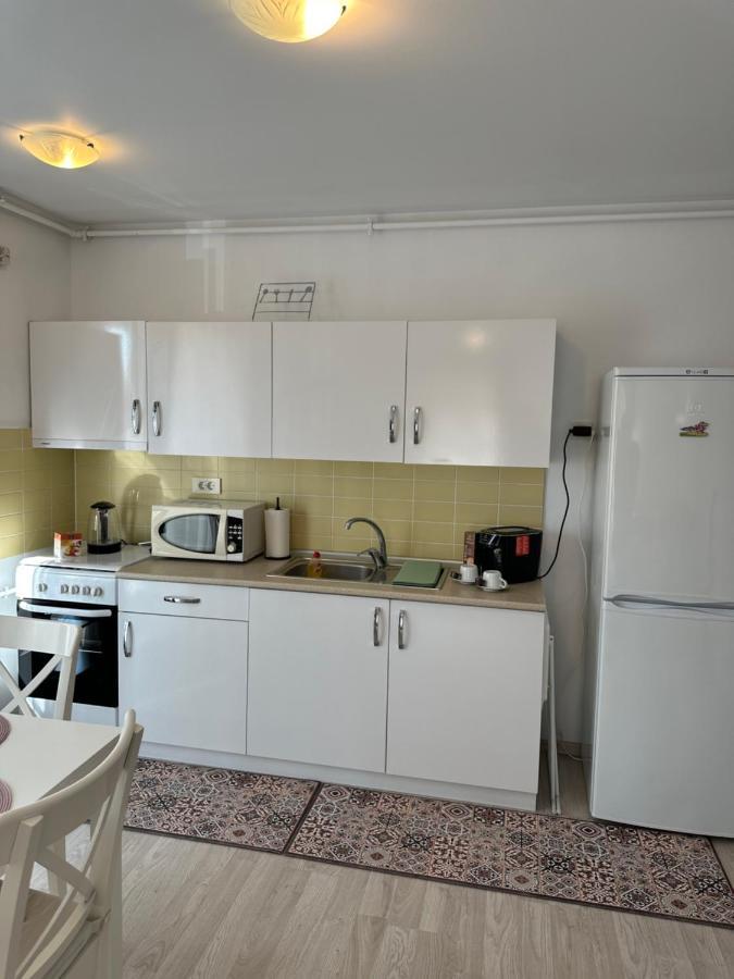 Fly Airport Residences & Therme-Self Check-In Otopeni Bagian luar foto