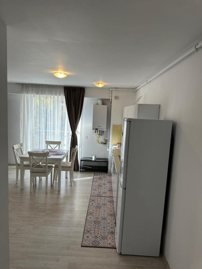 Fly Airport Residences & Therme-Self Check-In Otopeni Bagian luar foto